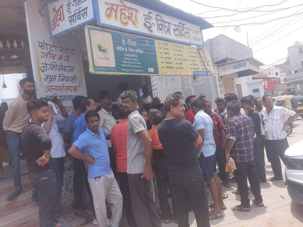 बीकानेर: शीतलागेट की घटना, मौके पर पुलिस पहुंची, चल रही धरपकड़