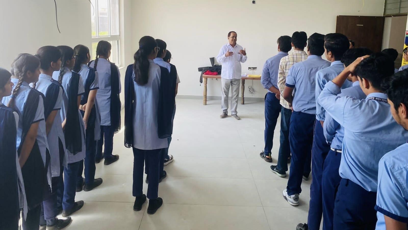 यकीन मानिये..साहित्य, संगीत में भी रोजगार की अपार संभावनाएं हैं : किराडू