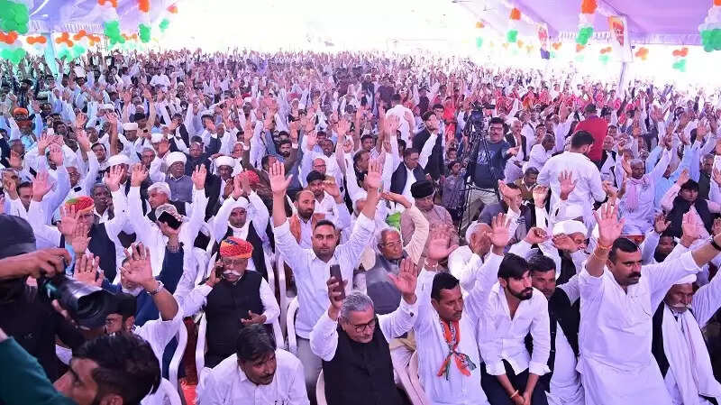 डोटासरा, जूली, रंधावा बोले, कांग्रेस यही तेवर-एकजुटता दिखायें तो अर्जुनराम की हार तय