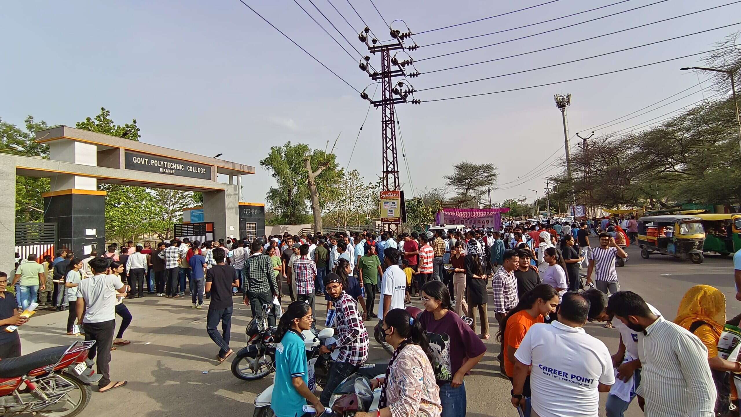 NEET UG 2025 : 552 शहरों के 05 हजार सेंटर्स पर, 23 लाख से अधिक स्टूडेंट के लिए एक दिन, एक समय में हुई परीक्षा