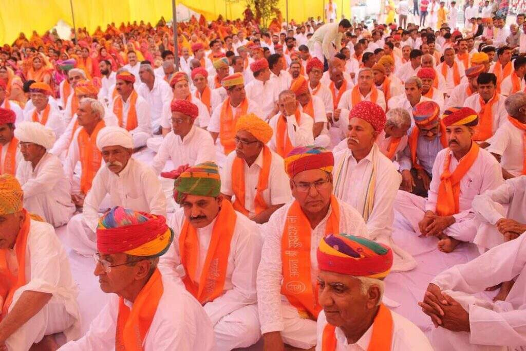 कैबिनेट मंत्री गजेन्द्रसिंह खींवसर, सुमीत गोदारा, एमएलए अंशुमान आदि ने भाजपा के लिए वोट मांगे