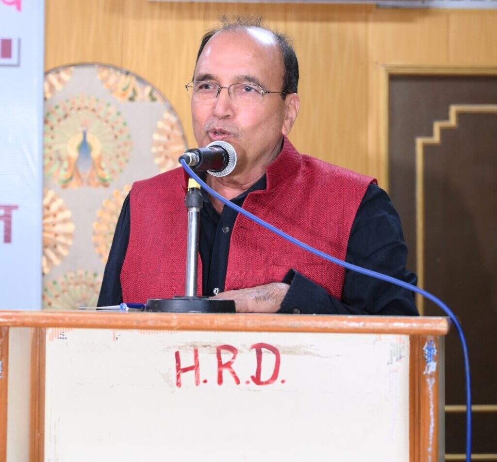 मधु आचार्य ने जीवन के प्रयोजन को समझा और निभाया, सबको समझना चाहिए : डा.चारण