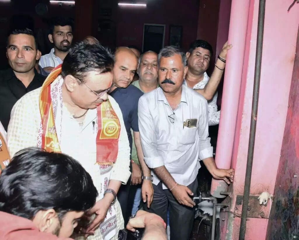 सीएम भजनलाल की मौजूदगी में हुई सभा में बिहारी ने दिखाया जनसमर्थन, अर्जुन के चेहरे पर मुसकुराहट