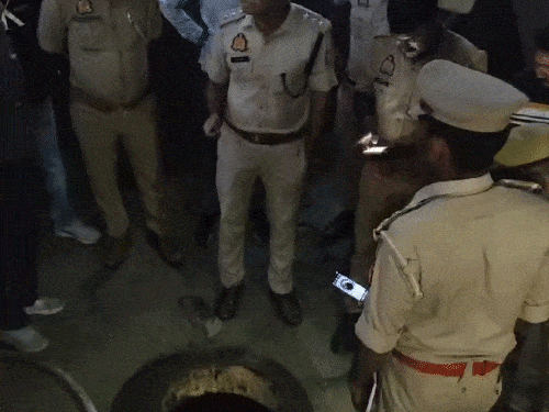 Rajasthan : Sikar में बड़ा हादसा, सीवर टैंक साफ करते जहरीली गैस से तीन मजदूरों की मौत