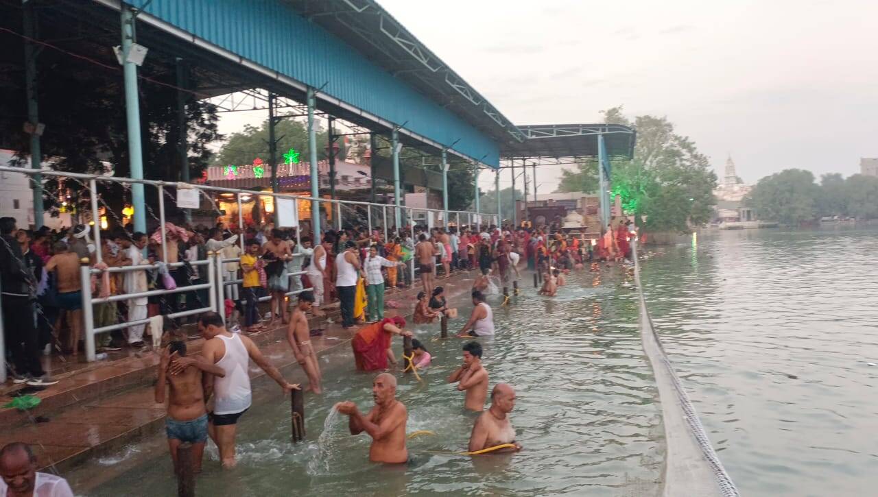 कपिल मुनि की तपो स्थली श्रीकोलायत में लाखों श्रद्धालुओं ने किया स्नान, दर्शन और खरीददारी