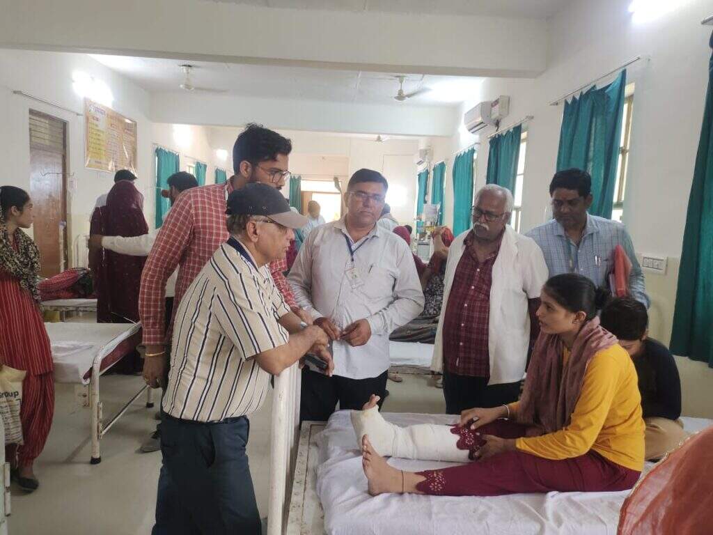 Kolayat : 06 डॉक्टर, 12 कर्मचारी अनुपस्थित, नोटिस जारी