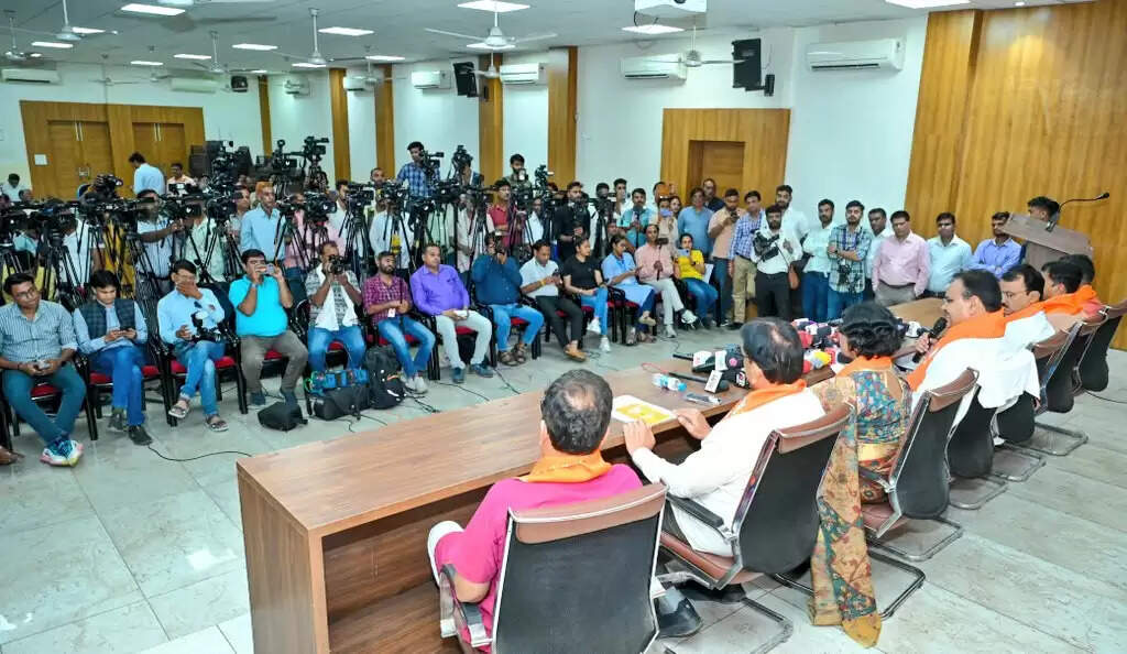 Rajasthan : सीएम भजनलाल का हमला, राहुल ने खोल रखी है झूठ की दुकान