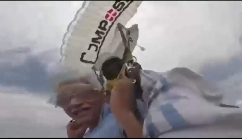 World Sky Diving Day : आज से 13 जुलाई स्काई डाइविंग डे, भारत में शेखावत ने की पहली डाइव