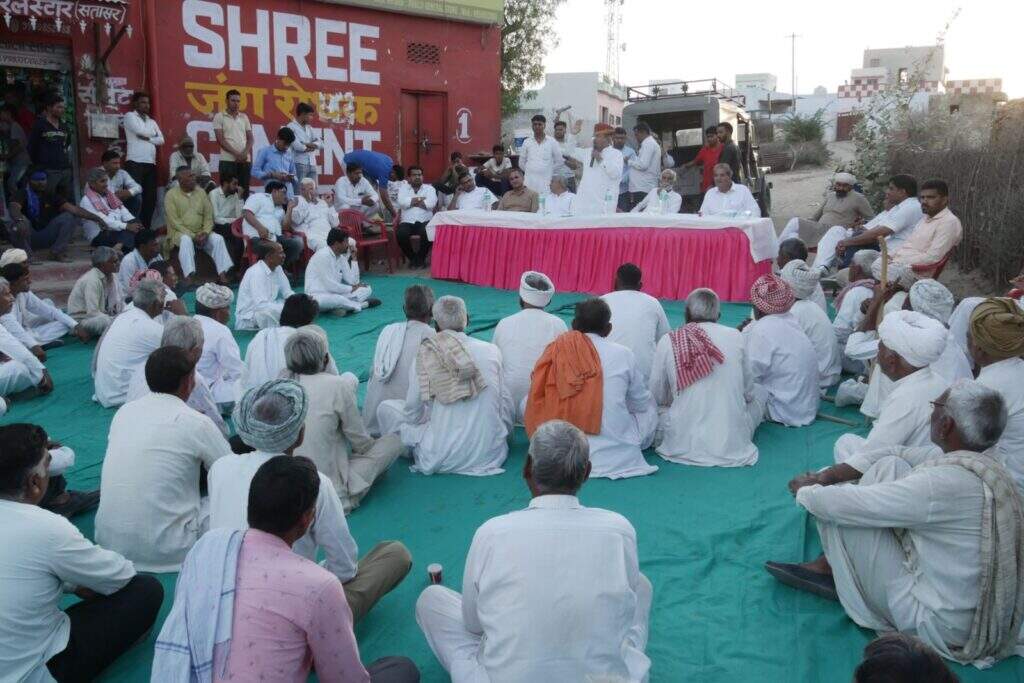 डबल इंजन की सरकार का दावा करने वाले करते केवल छलावा - गोविंदराम