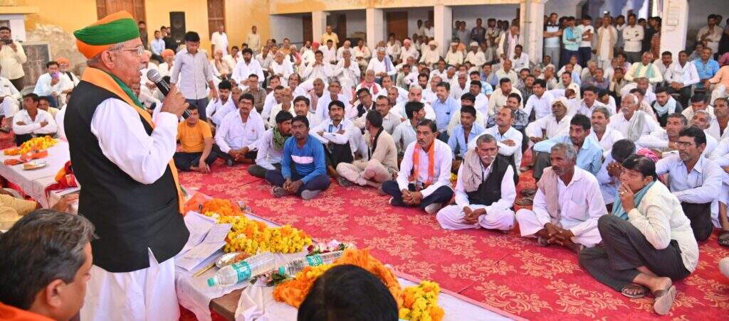 अर्जुनराम ने मंत्री सुमित गोदारा के साथ लूणकरणसर इलाके में सभाएं की, मोदी सरकार की उपलब्धियां गिनाई