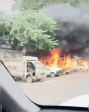 UDAIPUR : हजारों सड़क पर, गाड़ियां फूंकी, नेट बंद, धारा 163 लागू बच्चे लड़े, शहर जल गया
