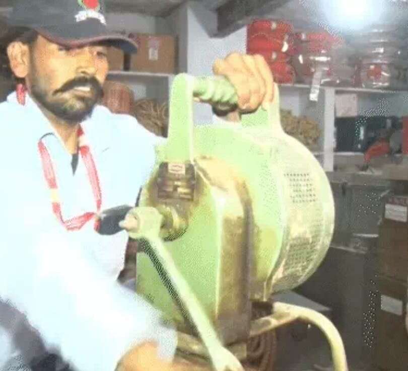 Alert : बीकानेर कलेक्टर नम्रता का आदेश, किसी ने संदिग्ध, अनजान का सत्यापन करवाए बगैर रखा तो कार्रवाई होगी!