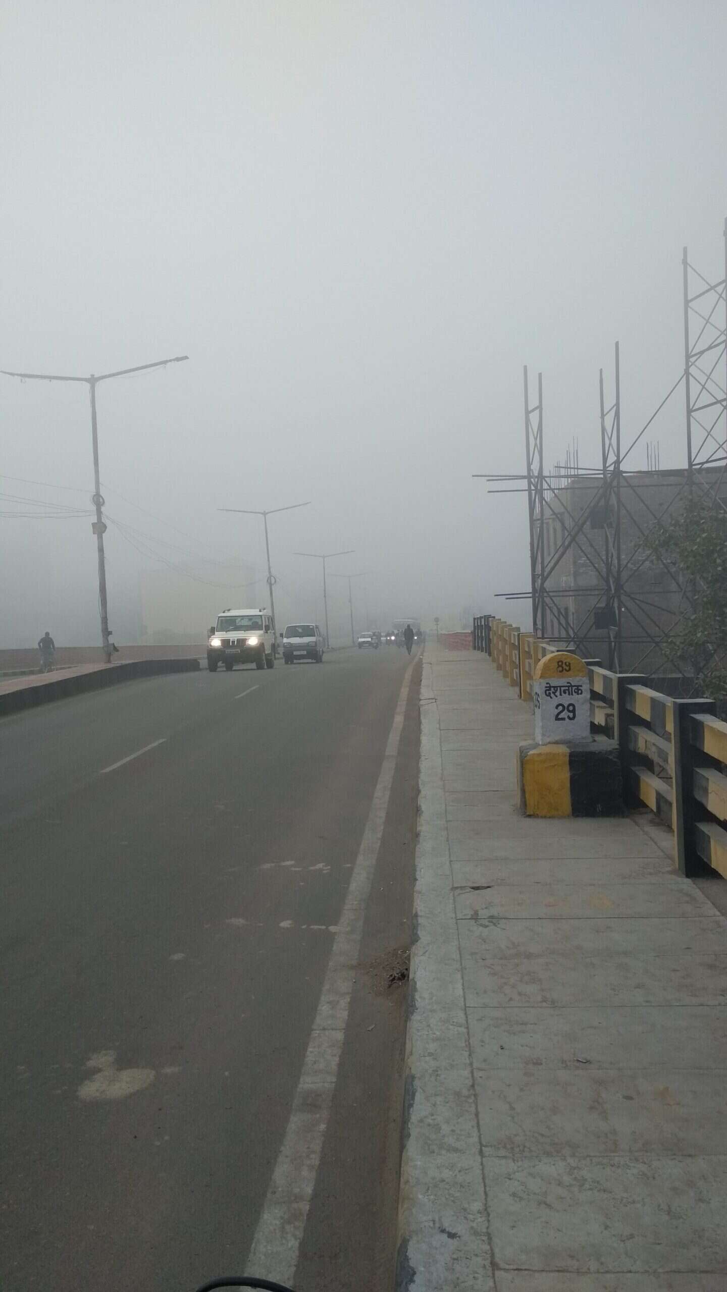 Bikaner Weather : लो फिर आ गया घना कोहरा..