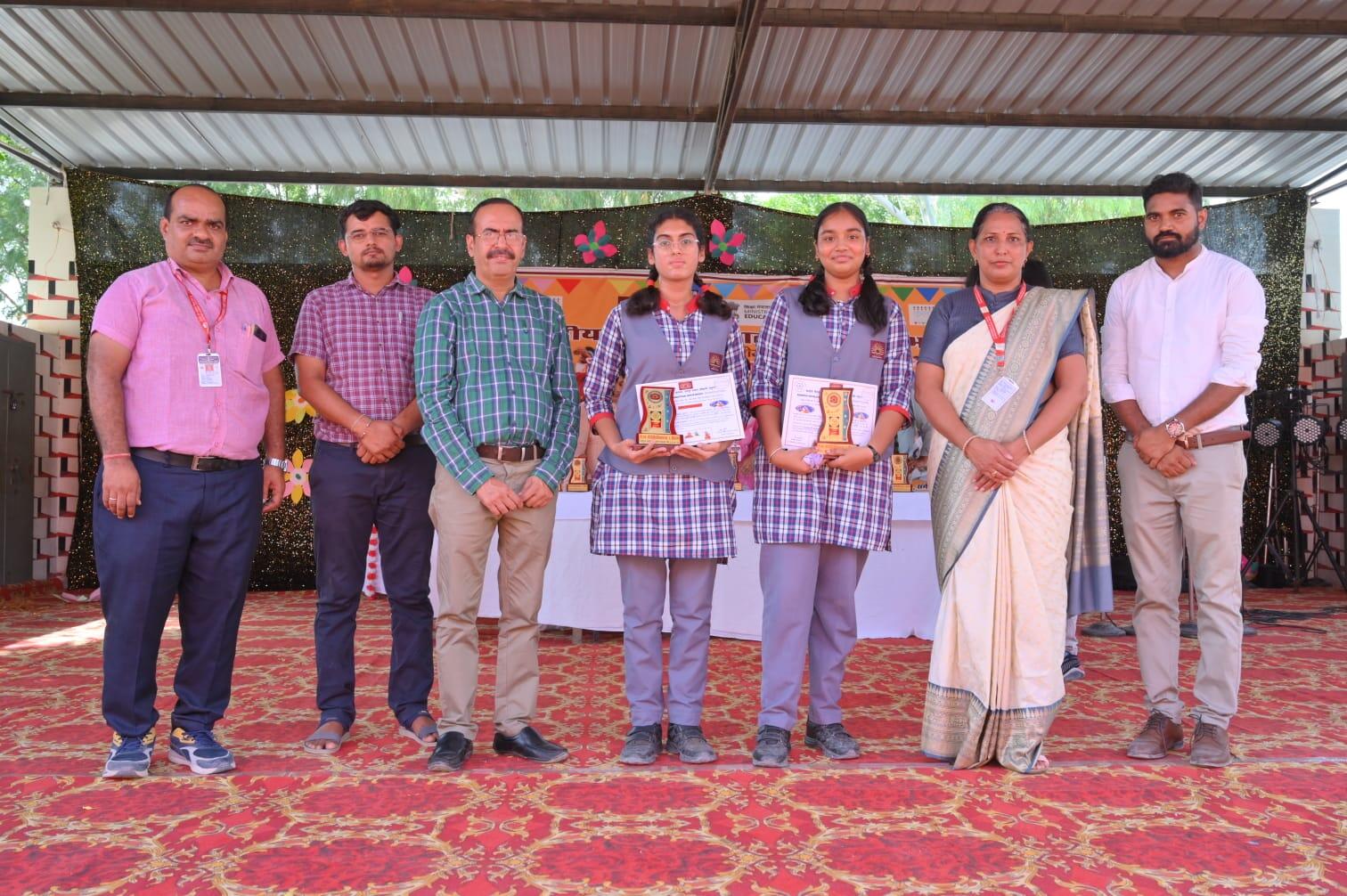 Bikaner : कर्नल चौहान ने प्रोत्साहित किया, आचार्य, जोशी, शर्मा ने निर्णायक बन परखा
