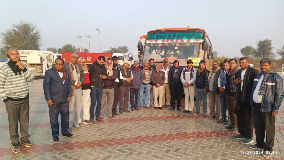 राजस्थान शिक्षक संघ (राष्ट्रीय) के दो दिवसीय प्रदेश शैक्षिक सम्मेलन में भाग लेने शिक्षक जोधपुर के लिए हुए रवाना