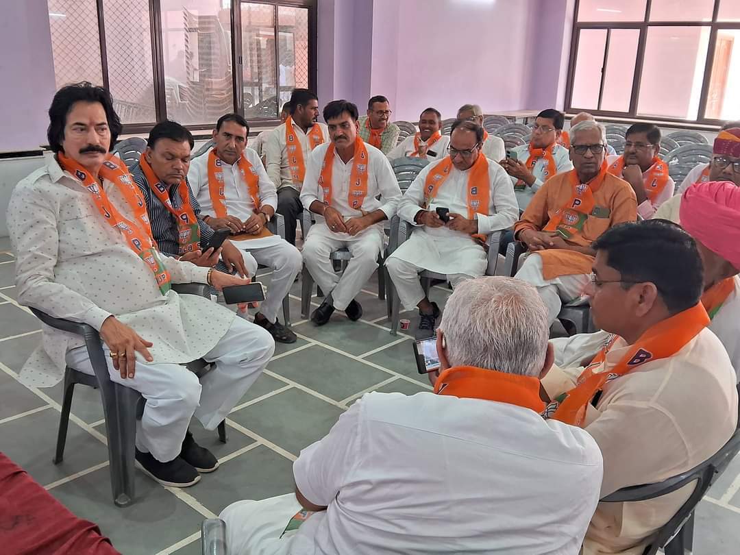 BJP : चुरू के सदस्यता प्रभारी MLA ताराचंद सारस्वत, प्रदेश प्रभारी अरुण चतुर्वेदी ने सरदारशहर में मीटिंग ली