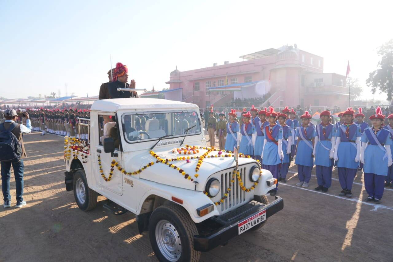 Bikaner : मंत्री सुमित गोदारा ने ध्वजारोहण कर कही खास बातें, प्रतिभाओं का हुआ सम्मान