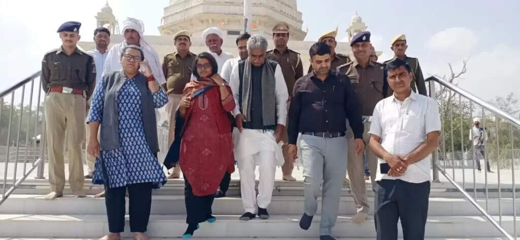 जिला कलेक्टर ने मुकाम मेले की तैयारियों का लिया जायजा