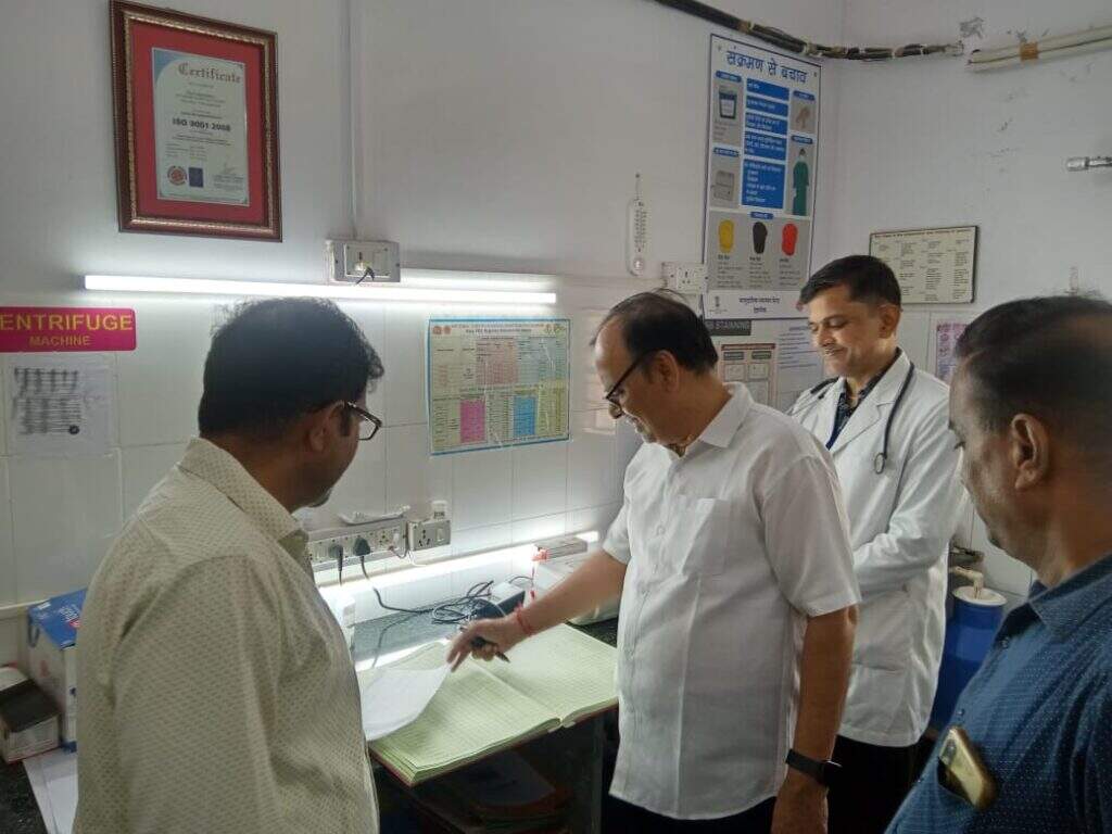 सीएचसी देशनोक तथा पीएचसी पलाना का किया गहन निरीक्षण, हीट वेव के लिए तैयारियों को परखा