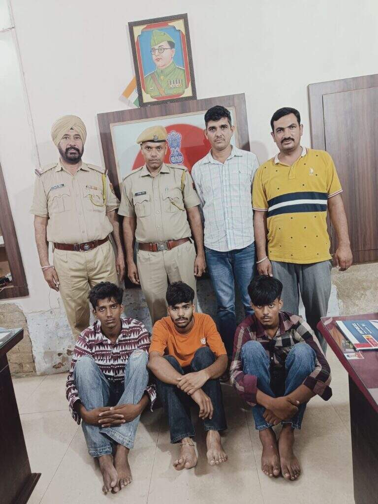 दुकान में काम कर चुके मोहम्मद अमान ने ही दोस्तों के साथ अंकुर को लूटा