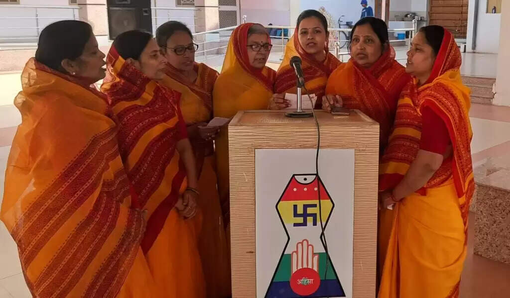 ये मर्यादाएं बंधन मुक्ति का मार्ग : अमृत का पैगाम, शिवत्व का सोपान,आनंद का अवदान