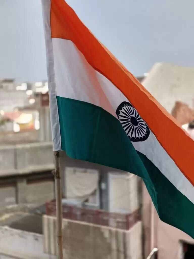आचार्य-किराड़ू ने लोकतंत्र को बचाने में पत्रकारिता का योगदान बताया