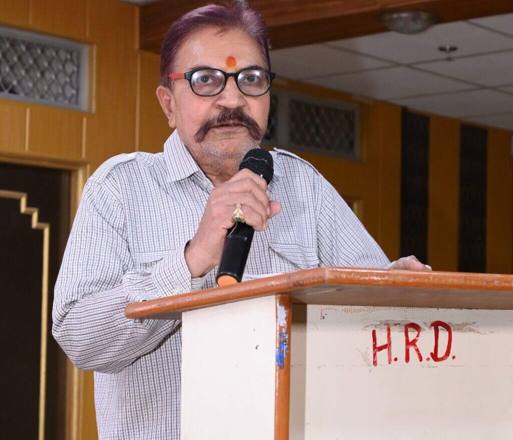 मधु आचार्य ने जीवन के प्रयोजन को समझा और निभाया, सबको समझना चाहिए : डा.चारण