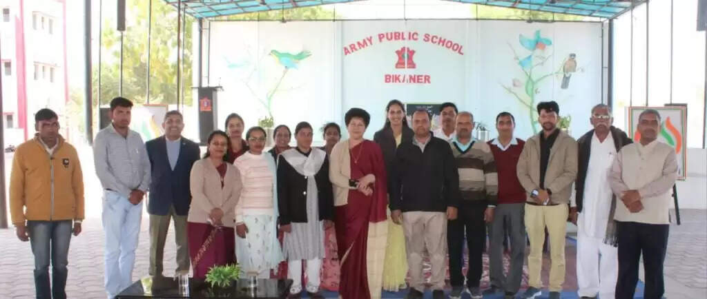 विद्यार्थियों ने बीकानेर आर्मी पब्लिक स्कूल की शैक्षिक गतिविधियों के बारे में जाना