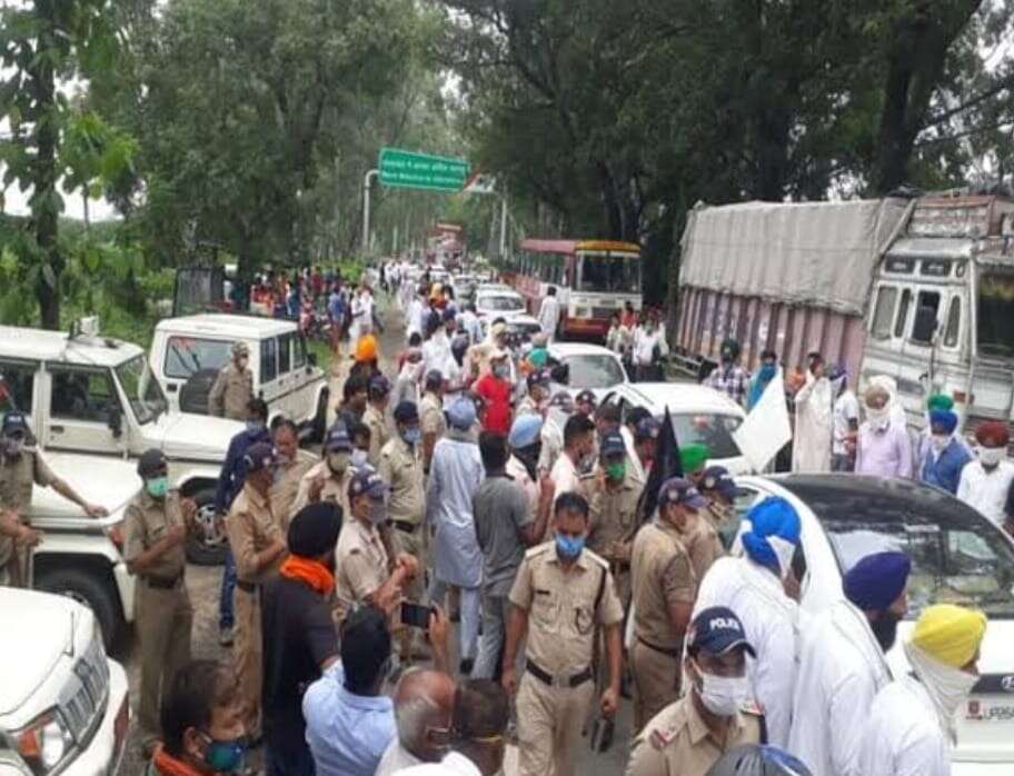 UTTARAKHAND में तनाव, भारी पुलिस जाब्ता तैनात