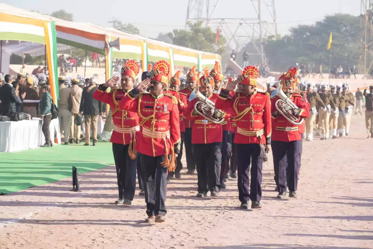 Bikaner : मंत्री सुमित गोदारा ने ध्वजारोहण कर कही खास बातें, प्रतिभाओं का हुआ सम्मान