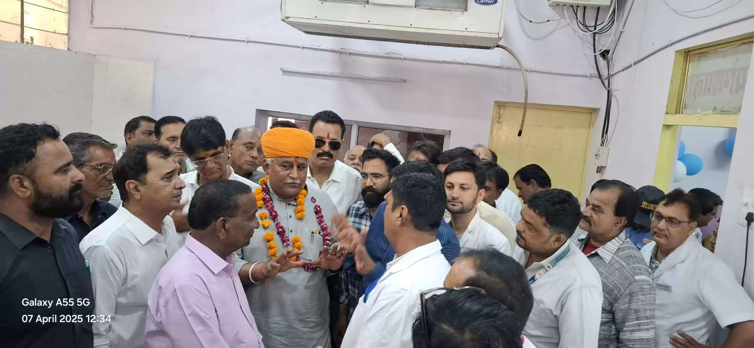 Bikaner: जिला अस्पताल में विधायक जेठानंद व्यास का अभिनंदन, कई उद्घाटन हुए