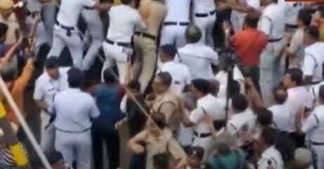Kolkata : आरजी कर मेडिकल कॉलेज हॉस्पिटल में महिला डॉक्टर की खून से सनी नग्न लाश मिली