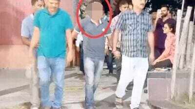 Kolkata : आरजी कर मेडिकल कॉलेज हॉस्पिटल में महिला डॉक्टर की खून से सनी नग्न लाश मिली