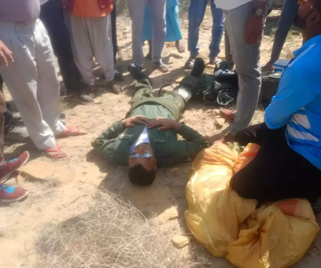 फाइटर प्लेन क्रेश: जैसलमेर में युद्धाभ्यास के दौरान हादसा, हॉस्टल की दीवार में घुसा 'तेजस