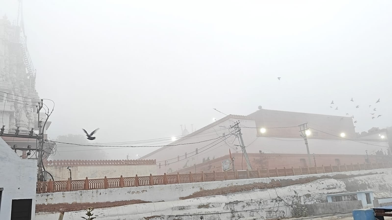 Bikaner Weather : लो फिर आ गया घना कोहरा..