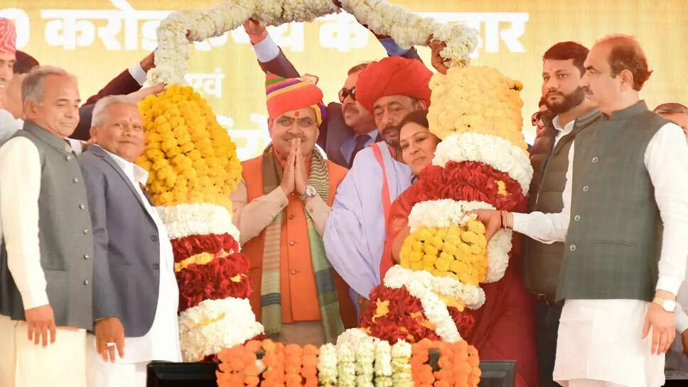 Rajasthan  राजस्थान मुख्यमंत्री ने एक करोड़ लोगों के खातों में भेजी राशि, 1 हजार 590 करोड़ रुपये किए वितरित&nbsp;