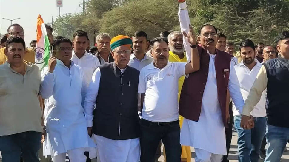 Rajsthan : केंद्रीय मंत्री अर्जुनराम ने विधायक, नेताओं के साथ सड़क पर दौड़ लगाई!