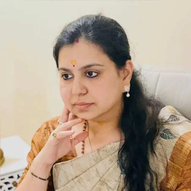 divya 