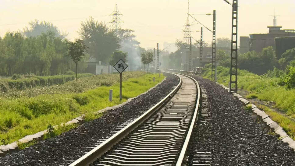 New Railway Line  केंद्र ने राजस्थान को नई रेल लाइन, इन्फ्रास्ट्रक्चर के लिए दिए 10 हजार 228 करोड़ रुपए, जोधपुर से पहली स्लीपर वंदेभारत को दी मंजूरी&nbsp;