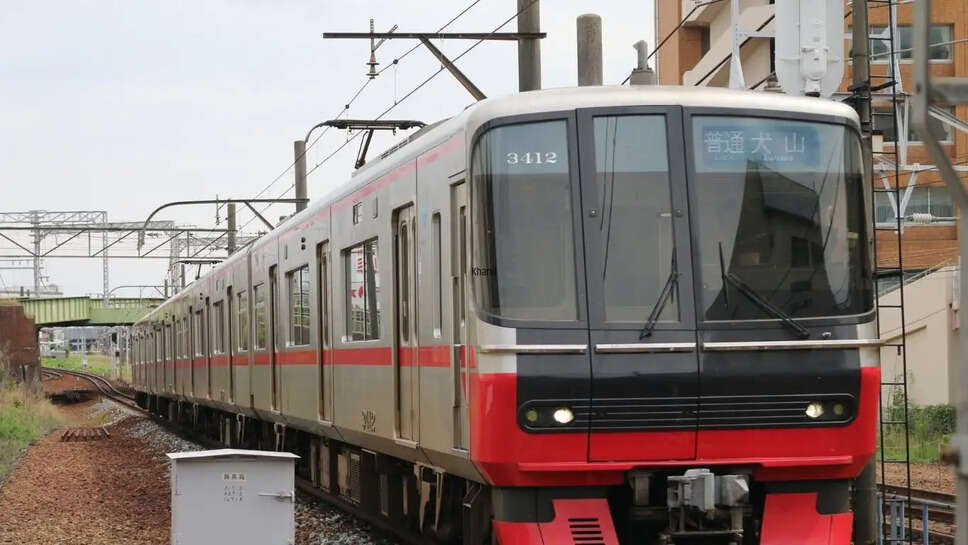 Special Train : मऊ-वलसाड, आजमगढ़-बान्द्रा, गोमती नगर-बान्द्रा के बीच चलेगी तीन स्पेशल ट्रेन&nbsp;