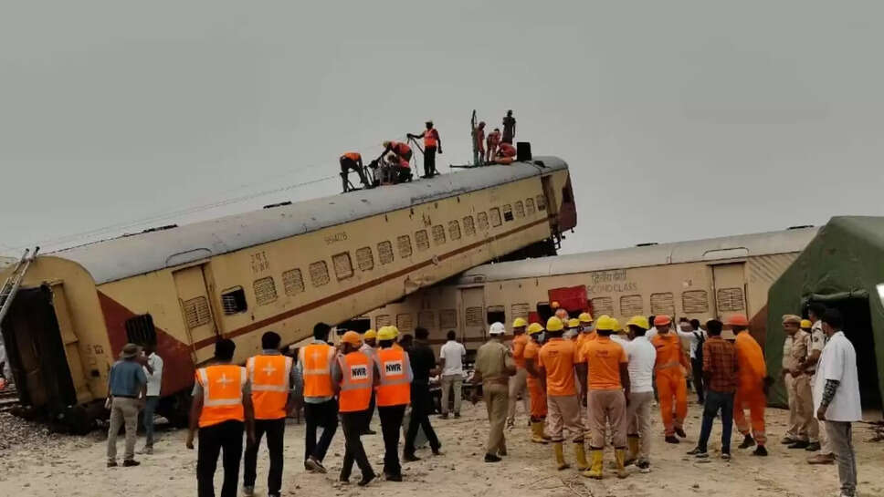 Train Accident Mock-Drill : जामसर स्टेशन के पास ट्रेन एक्सीडेंट!, बचाव दल, एंबुलेंस सहित पहुंचे, 30 घायलों को हॉस्पिटल पहुंचाया