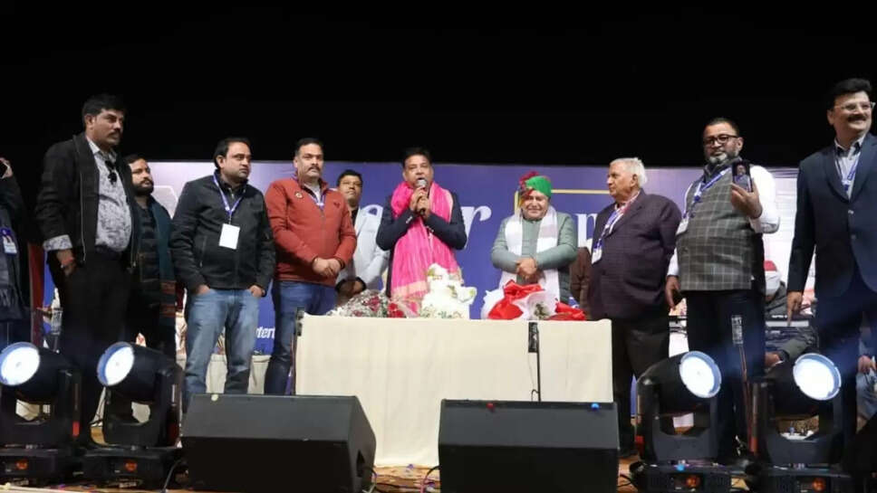 Bikaner Trade Expo  ट्रेड एक्सपो में शहजाद के सुरों से सजी शाम, उमड़ी भारी भीड़